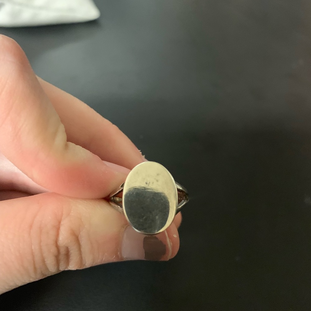 Sterling silver oval plain signet ring